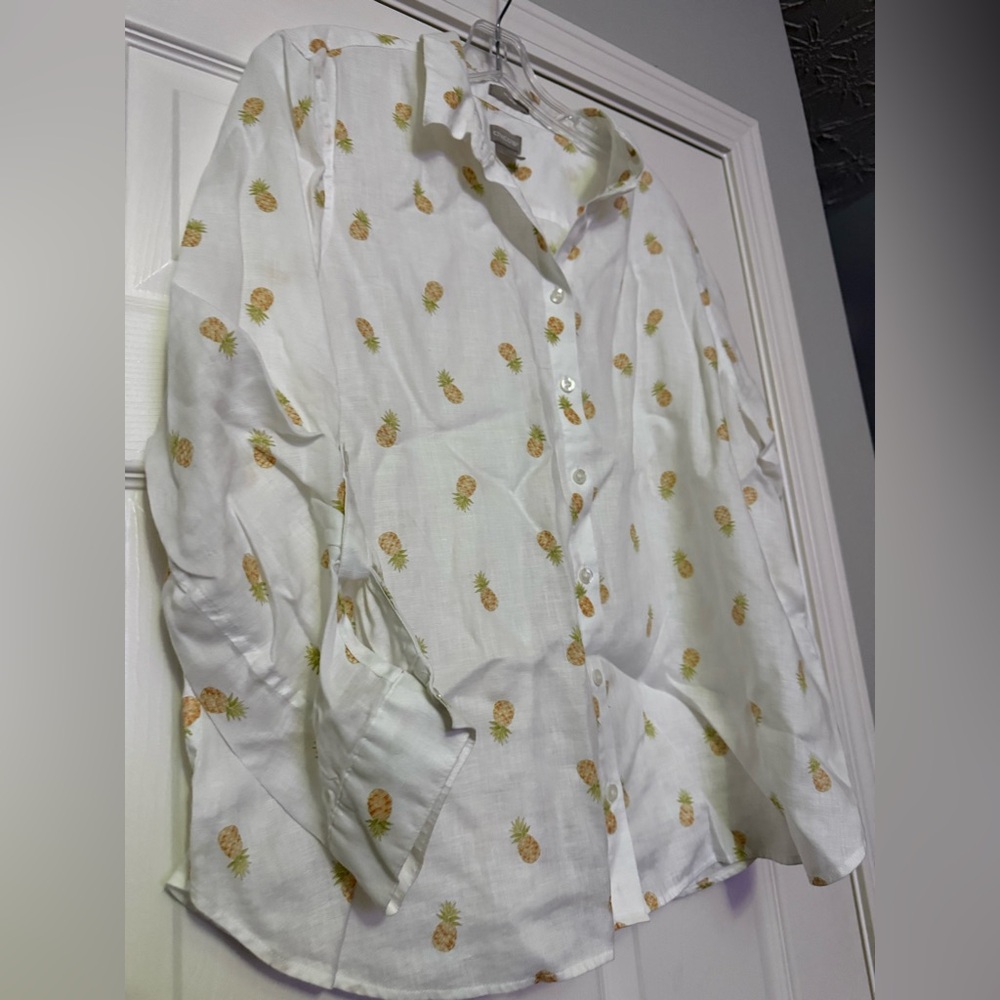 Chicos White Pineapple Print Button Down Shirt Size 3 (16/18) Non-Iron